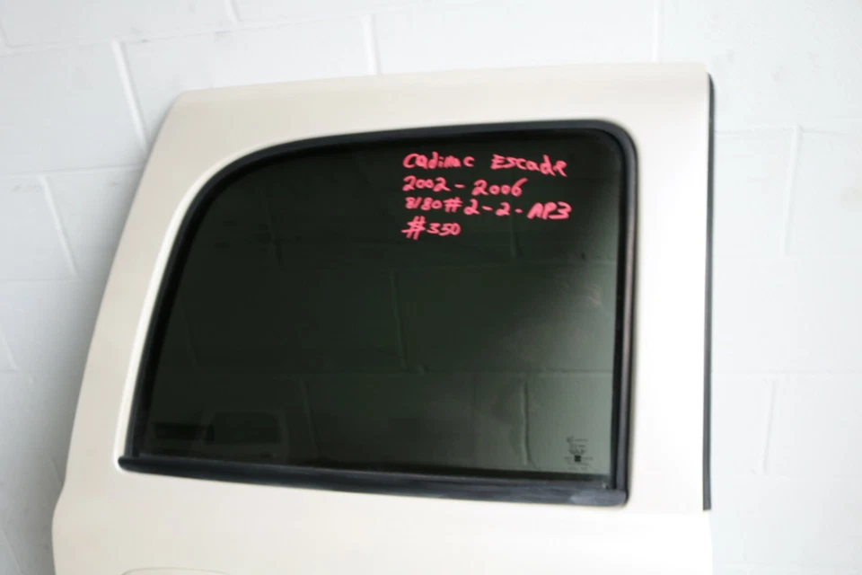 2002-2003-2004-2005-2006 CADILLAC ESCALADE RIGHT REAR DOOR - Imagem 2 de 4