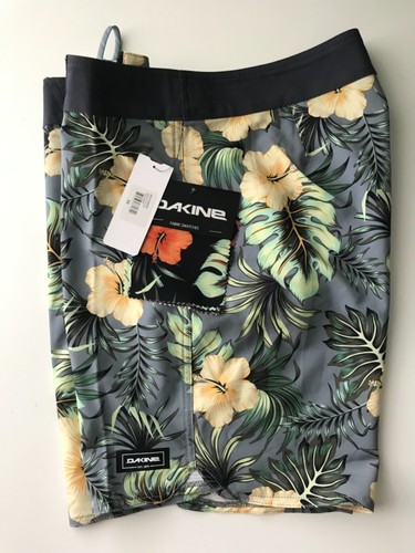 DAKINE HIBICUS MENS BOARD SHORTS SIZE 32