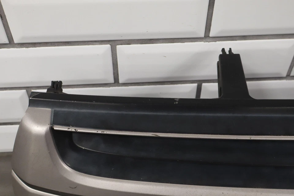 Rejilla de radiador superior delantera Toyota 4Runner 2001-2002 *Thunder Cloud KF9* Foto 2 de 4