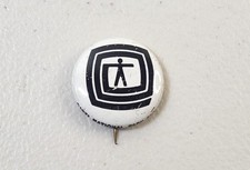 Vtg. 1971 National Park Service Environman Souvenir White/Black Pinback Button