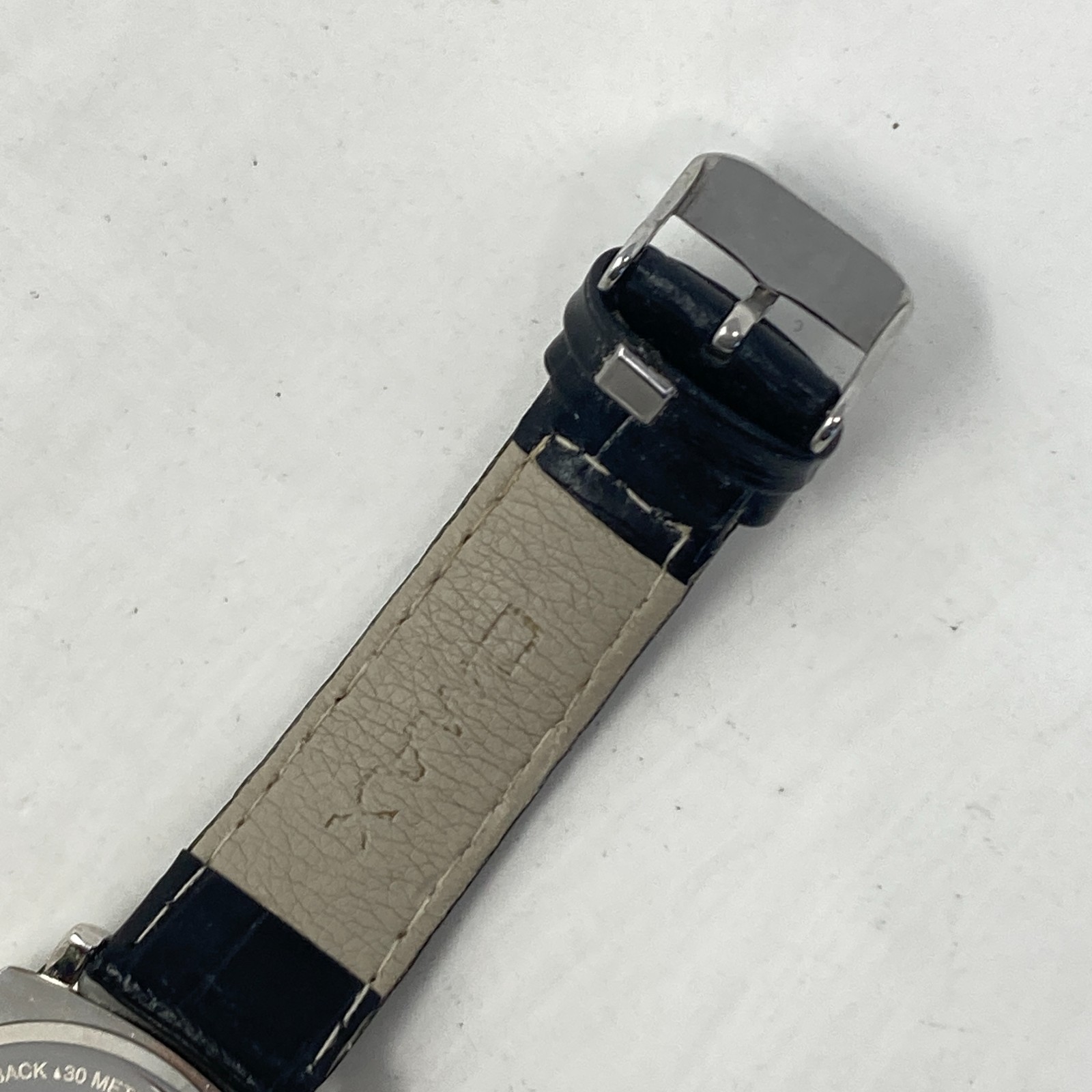 Aflac Duck Watch Men 32mm Silver Tone Black BandLeather Remix New Battery 8"