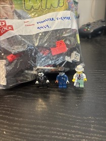 LEGO Monster Fighters: The Vampyre Hearse (9464)
