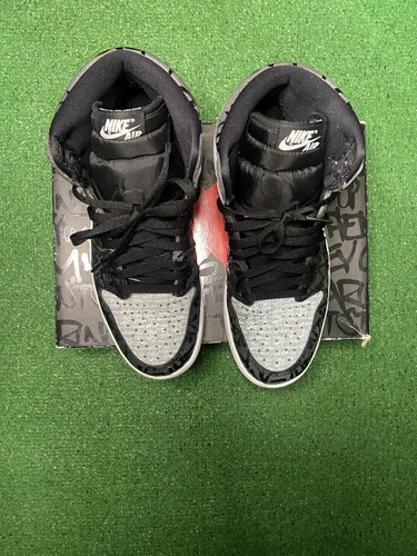 Size 9 - Air Jordan 1 OG High Rebellionaire In Good Condition With Shoe Box.