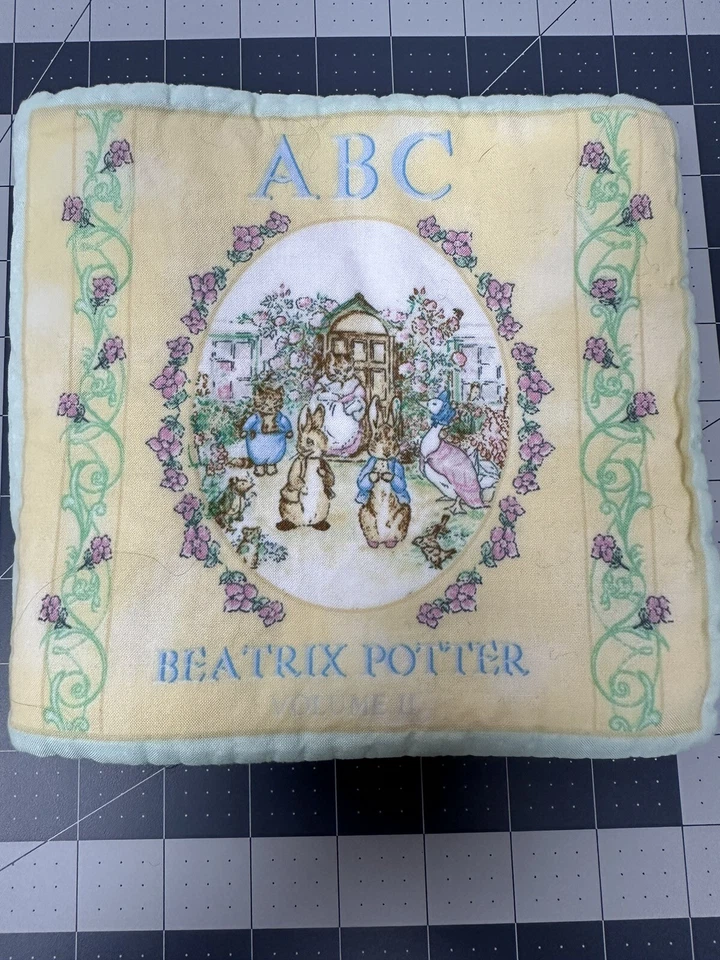 Beatrix Potter CLOTH Baby Book Lovey ABC Volume II Peter Rabbit & His friends - Image 2 of 4