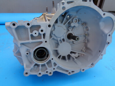 Schaltgetriebe Getriebe Mitsubishi Outlander 2.2 HDI 4x4 Allrad 4WD W6MBA #top#