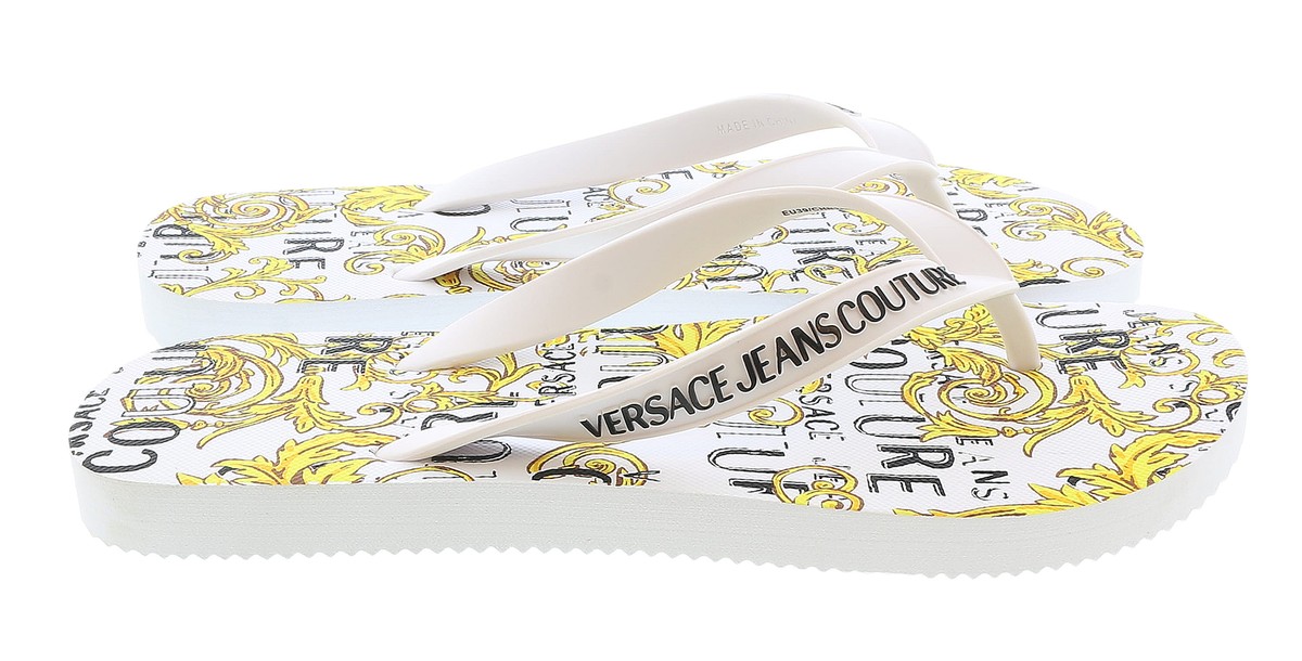 靴 Versace jeans couture sandal Amazon.com | Versace Jeans Couture Women Logo Couture flip