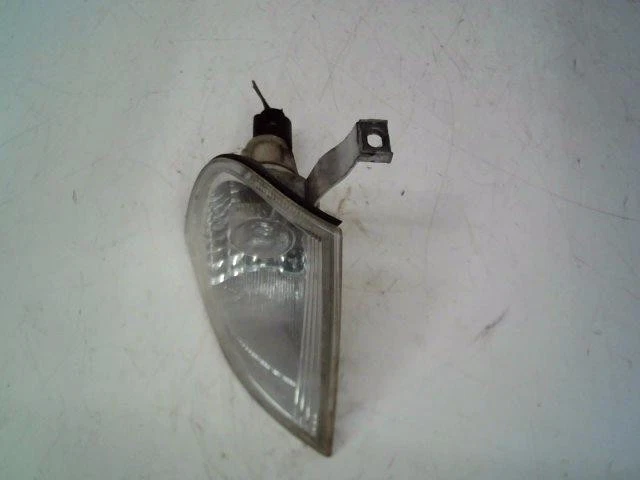 Blinker Recht Angebot SKODA Octavia I Phase 2 Kombi - 1.9 Tdi 100ch - Bild 2 von 3