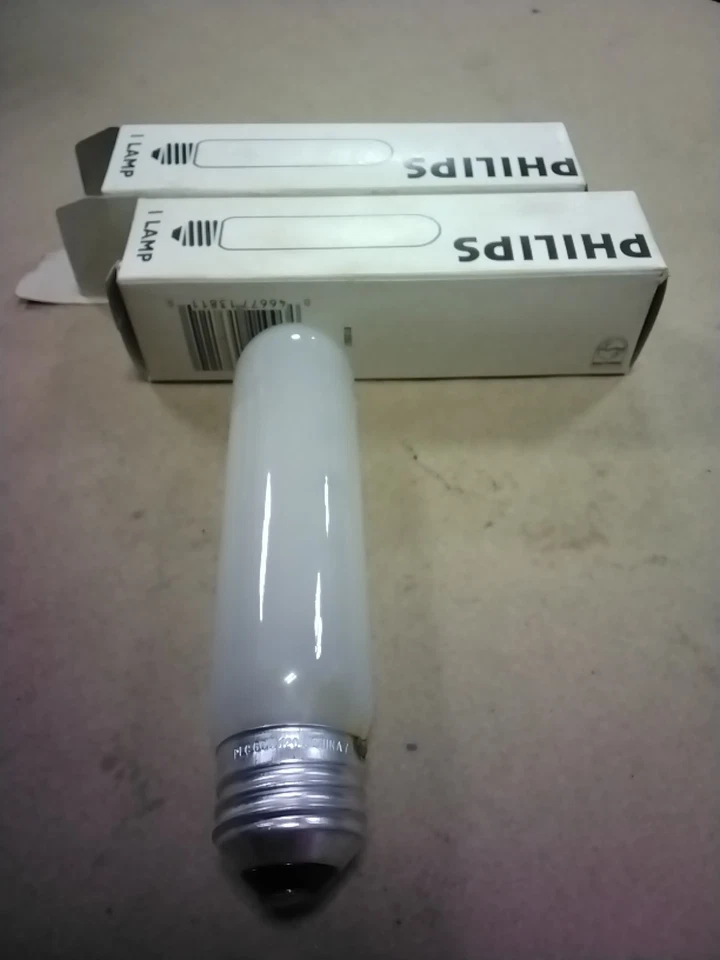 PHILIPS T10 LAMP INSIDE FROST 25W 120/130V, SET OF 2 - Image 2 of 4