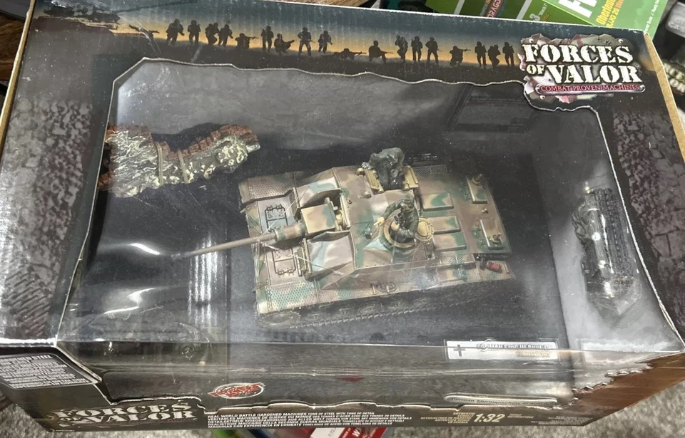 German Sturmgeschutz 1943 Scale 1:32 - Image 3 of 3