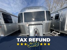 2026 Airstream Flying Cloud 25FBT