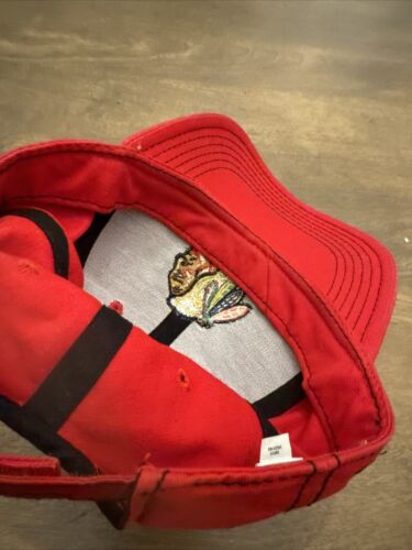 Mütze Kappe Chicago Blackhawks NHL Hockey Reebok verstellbarer Riemen hinten rot - Bild 5 von 7