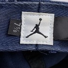 Foto 7 di 8