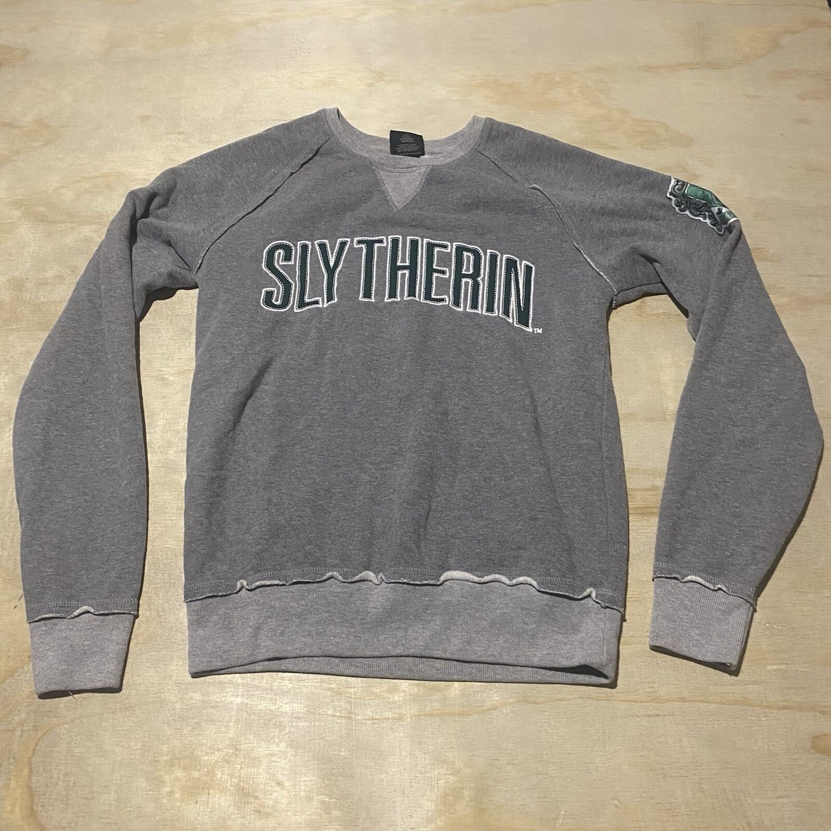Harry Potter Sz Small Slytherin Crewneck Sweater Universal Studios