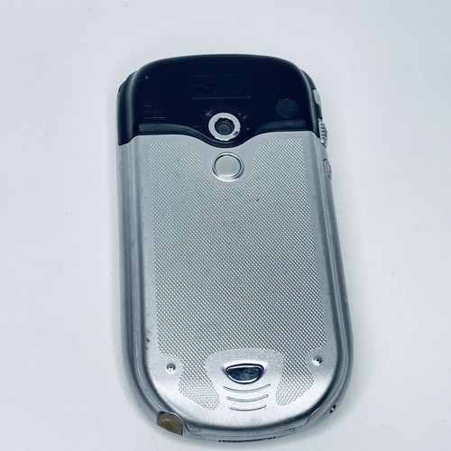 O2 XDA II Silver Smartphone 32GB - For Parts or Not Working - Picture 8 of 11