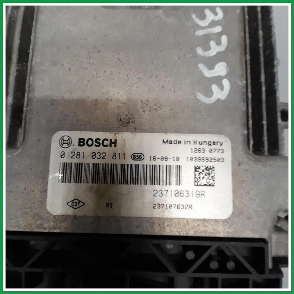 Centralina Iniezione Bosch 0281032811 Renault Captur I 237107476R 2013 2017   - Immagine 4 di 4