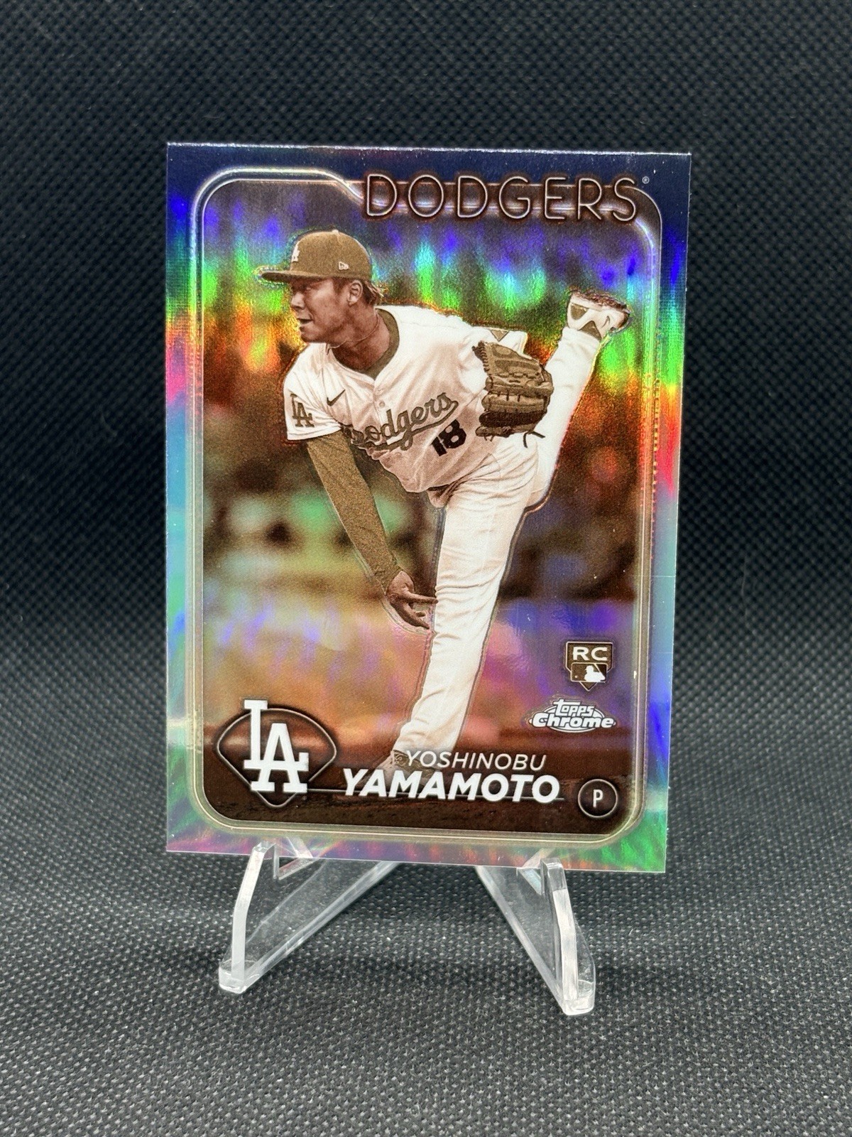 2024 Topps Chrome - Yoshinobu Yamamoto #18 Sepia Refractor (RC)