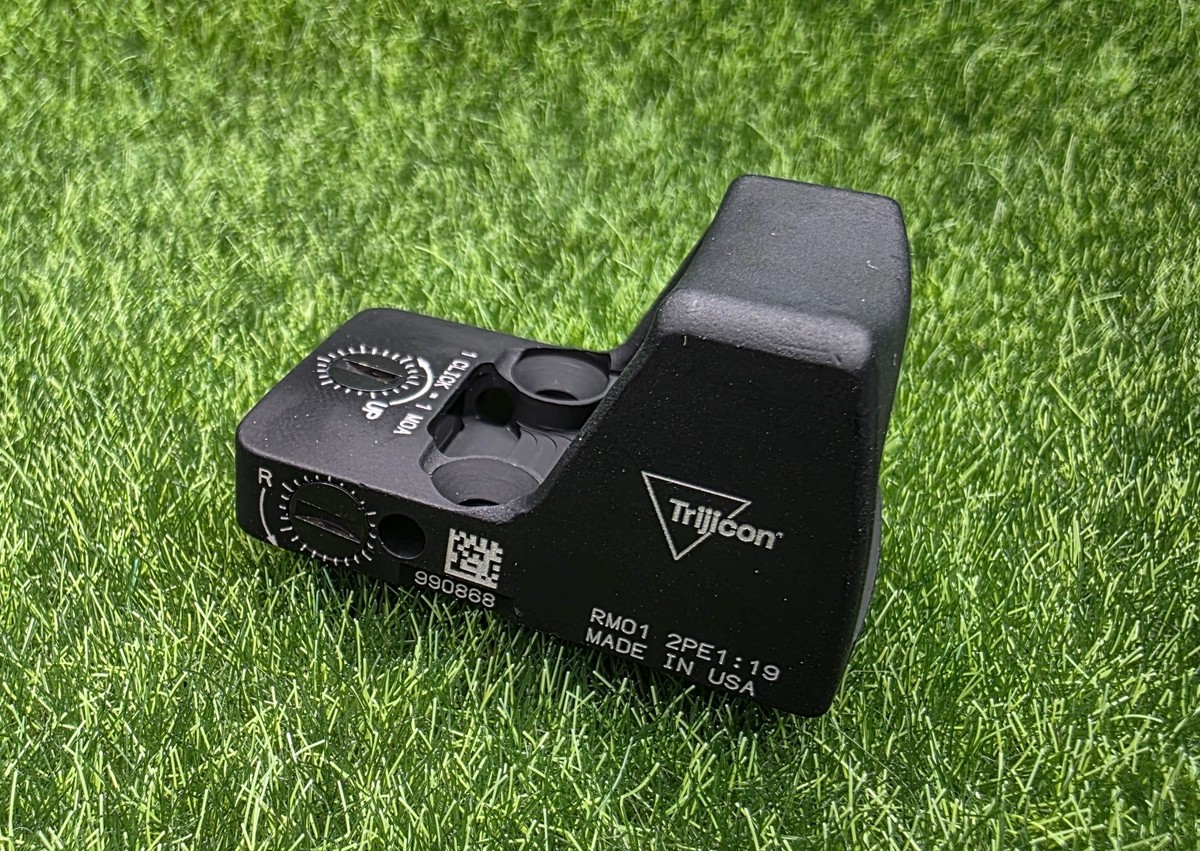 美品　箱あり　実物 Trijicon RMR Trijicon RMR Type 2 RM06 3.25 MOA Adjustable LED Green Dot