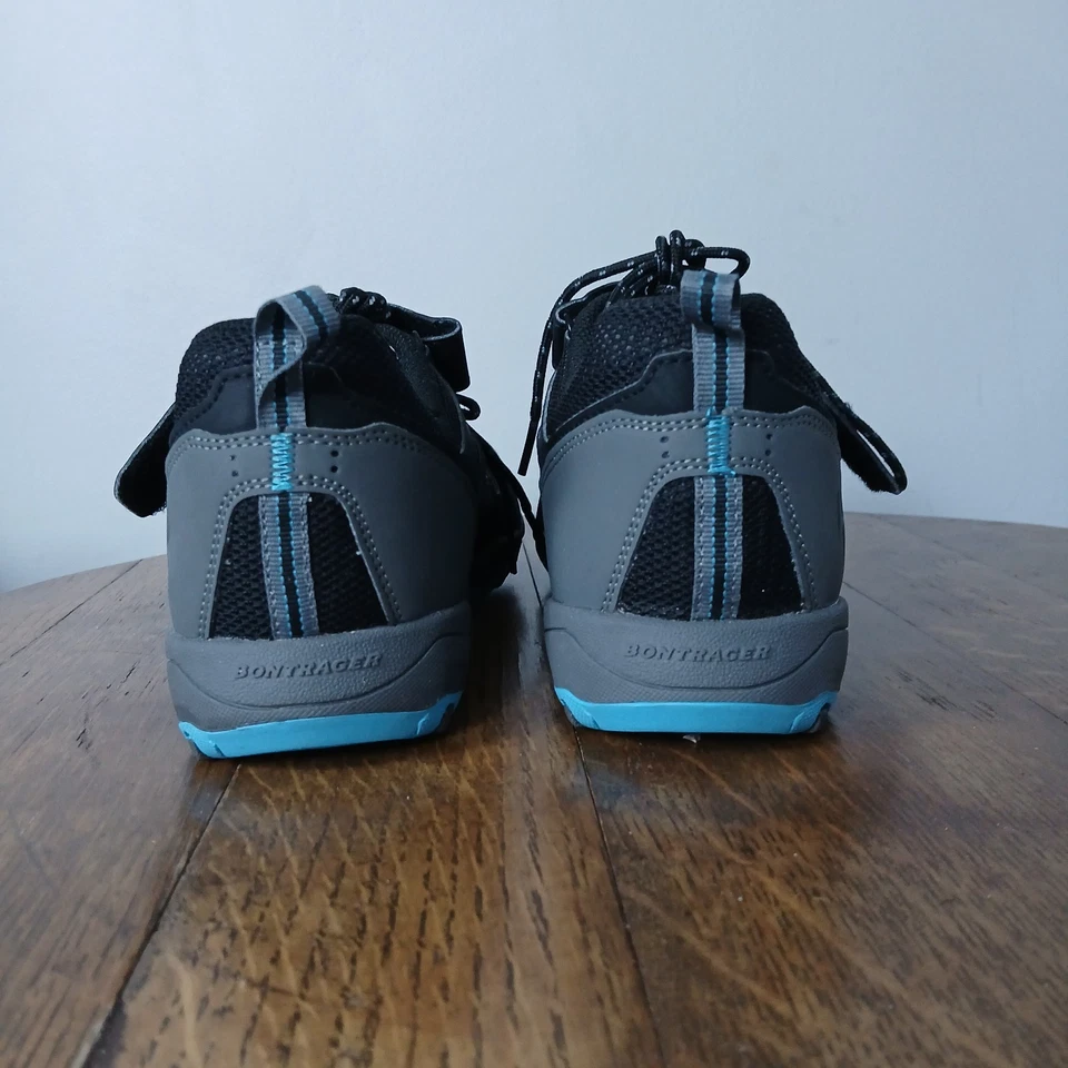 Bontrager SSR Women's Multisport Cycling Shoes - Black/Blue - Sz 11.5 - Image 4 of 4