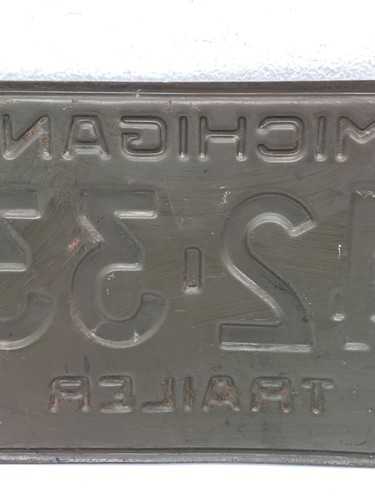 Vintage 64 Michigan Trailer License Plate I42-338 Man Cave Decor EXPIRATION 1964 - Picture 7 of 9