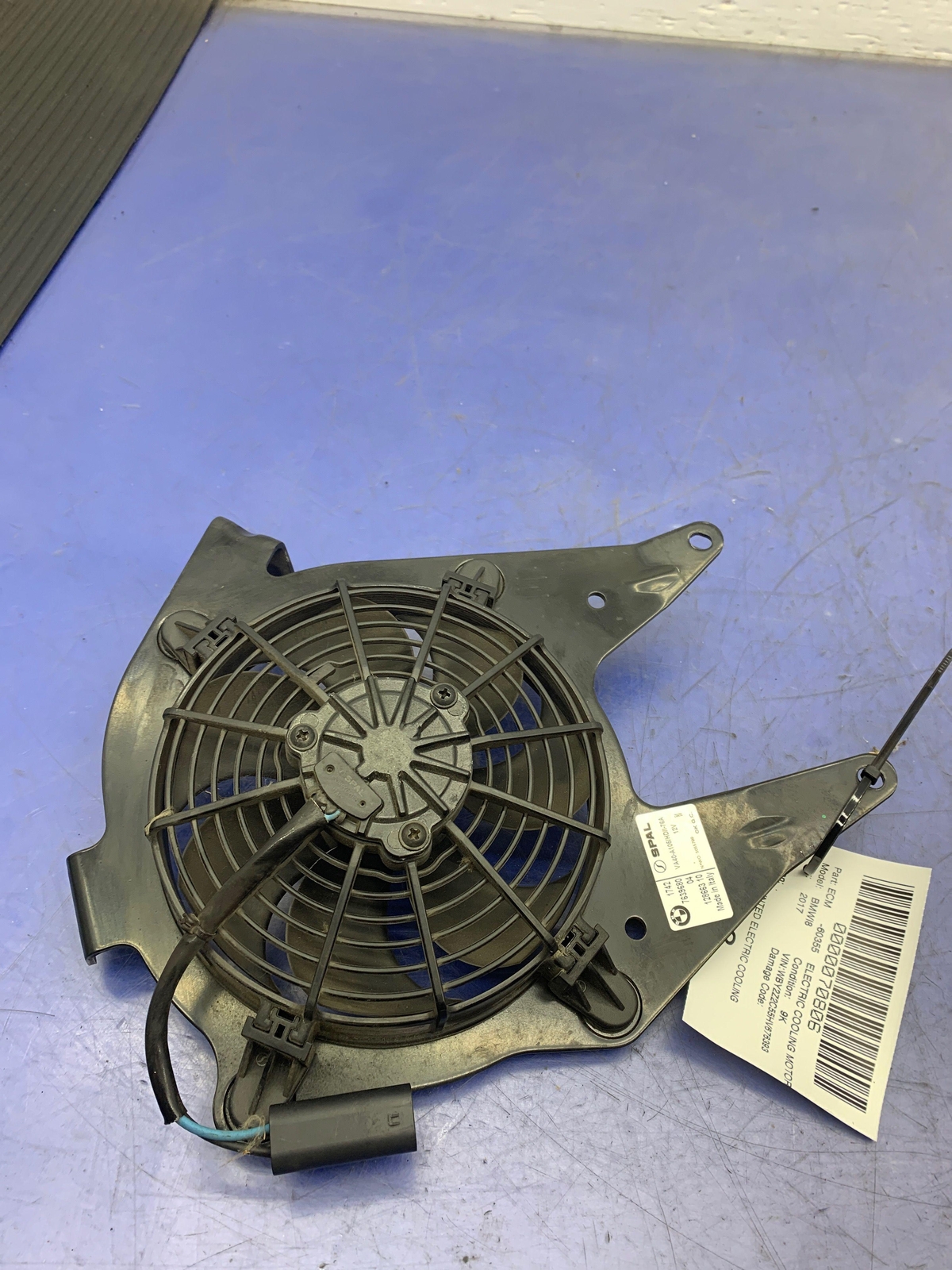 2017 BMW I8 OEM TRUNK MOUNTED ELECTRIC COOLING FAN MOTOR 17427639680