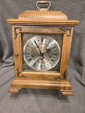 Hamilton Wheatland Westminster Chime Mantle Clock 340-020 w/ key parts / repair
