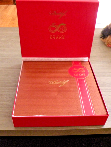 Davidoff 2025 Limited Edition Year Of The Snake Lancero Zigarre Leerbox - Bild 4 von 12