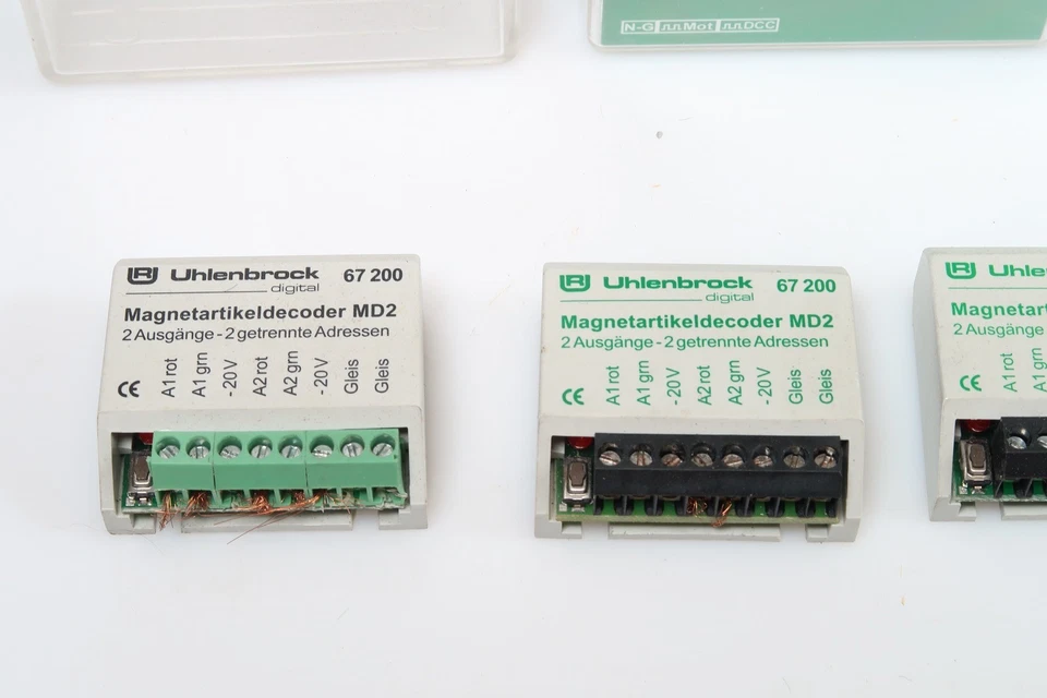 Uhlenbrock MD2 Magnetartikeldecoder 67 200 (4 Stk.) für Weichen und Signale #37 - Bild 2 von 4