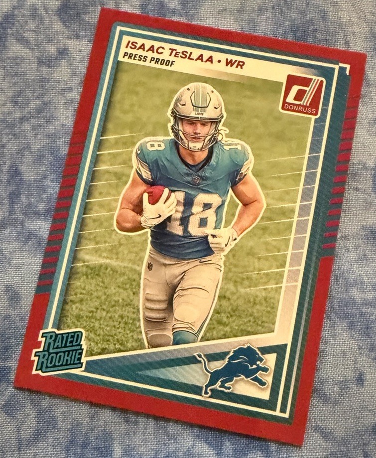 2025 Panini Donruss - Rated Rookie Isaac Teslaa #338 Press Proof Red (RC)