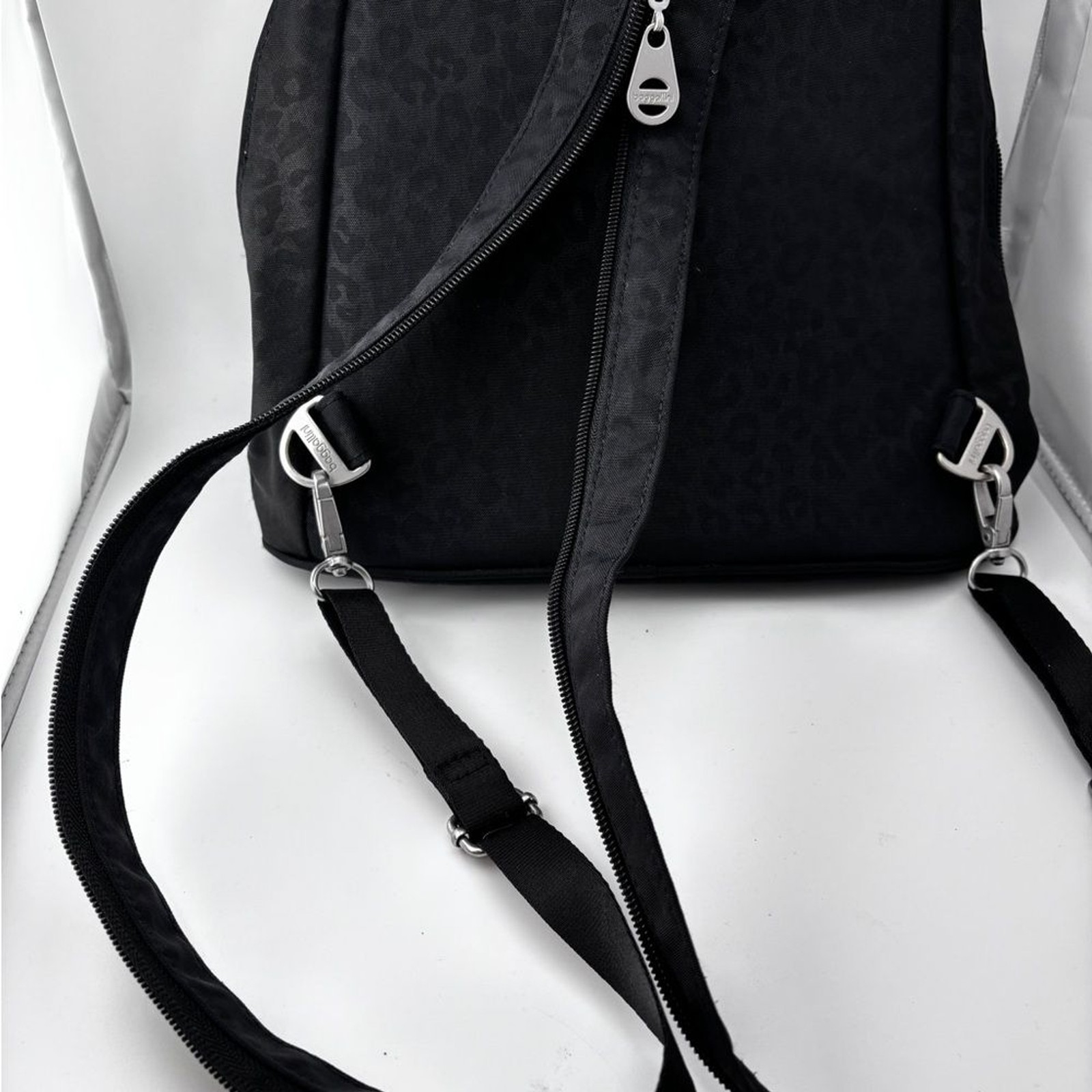 Baggallini Naples Convertible Backpack water resi… - image 7