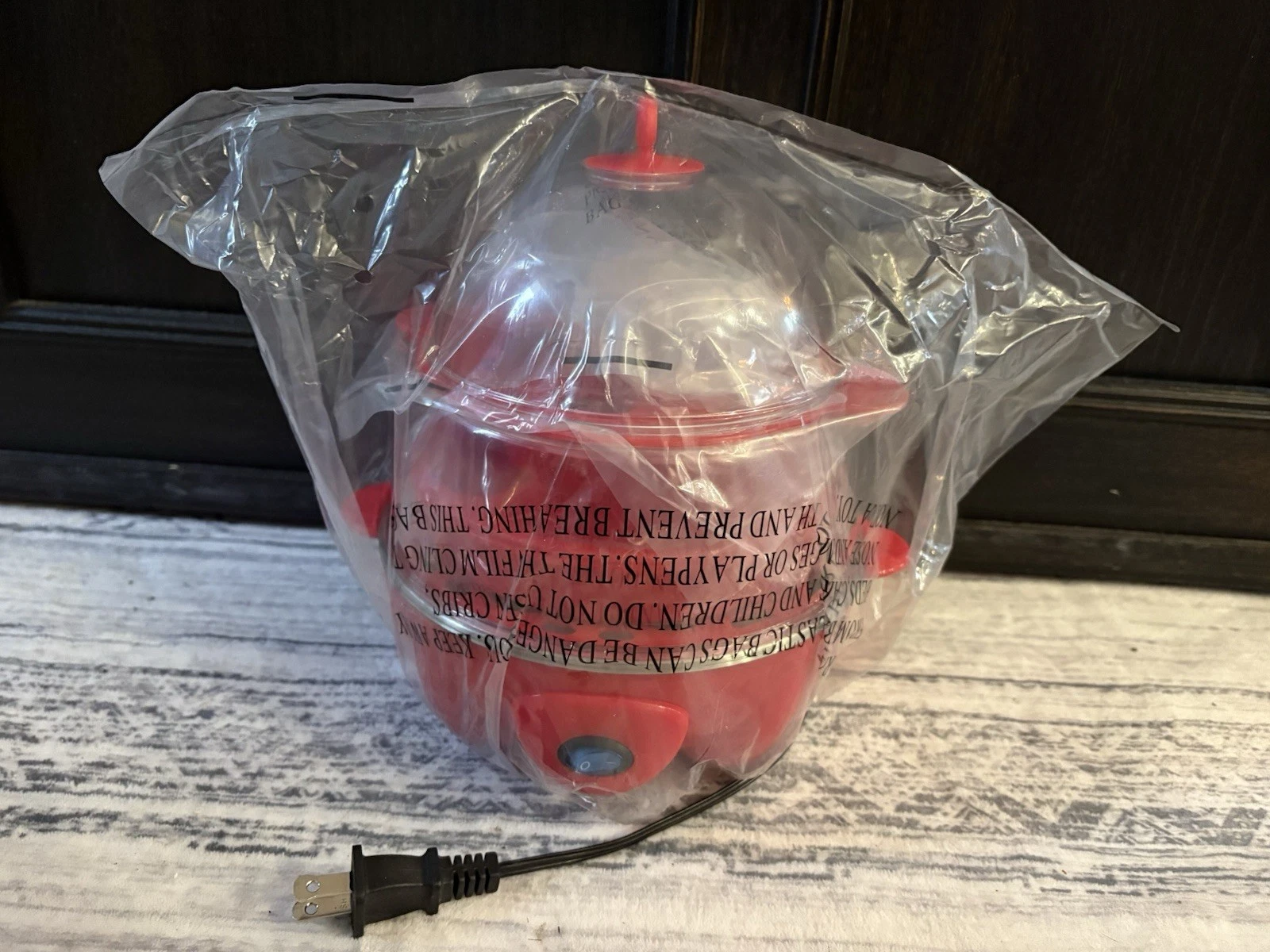Open Box Red Transparent Eggspress Deluxe Electric Egg Cooker Unused! Nice!
Opens in a new window or