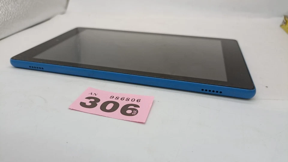 Amazon Fire HD 8 6th Gen PR53DC 16GB Blue - Device Only Used. Tested working - Image 2 of 4