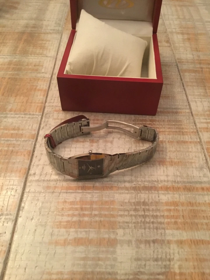 Reloj Oniss Hombre Esfera Negra Tono Plateado Acero Inoxidable ON329 Nuevo Foto 3 de 4