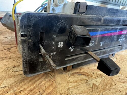 84 85 86 FORD F150 F250 F350 TRUCK AC HEATER CLIMATE CONTROLS 1984 1985 1986 - Picture 3 of 7