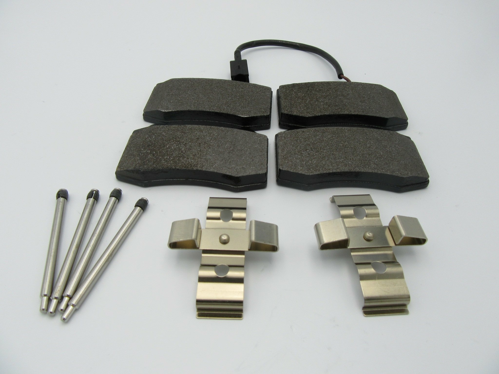 Maserati Ghibli S SQ4 Quattroporte rear brake pads 148