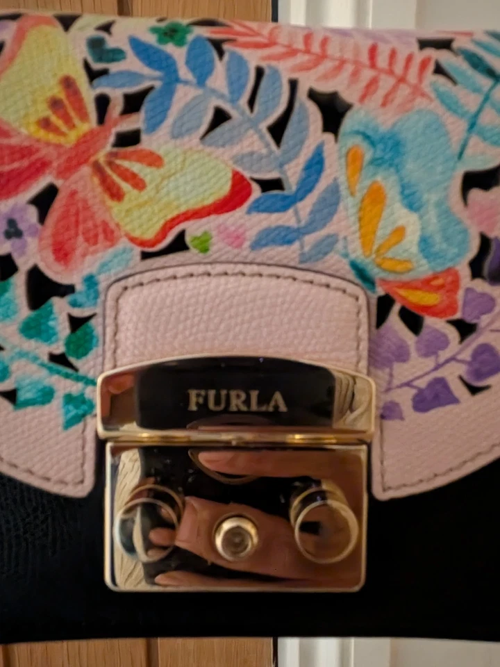 Furla Metropolis, photo 3 of 4