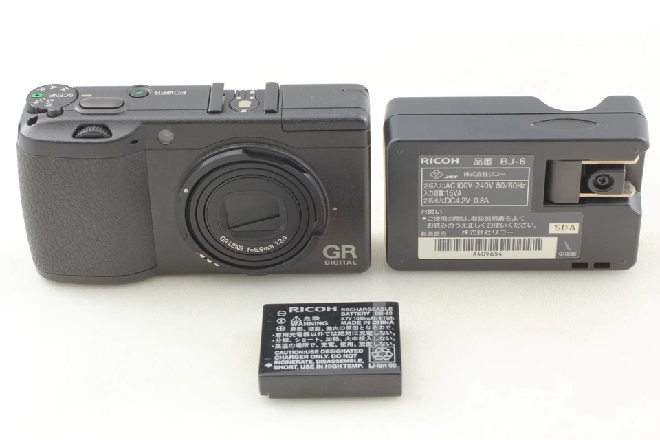 [COMO NUEVA] Cámara digital compacta negra Ricoh Gr Digital II 2 10,1 mega píxeles de JAPÓN Foto 2 de 4