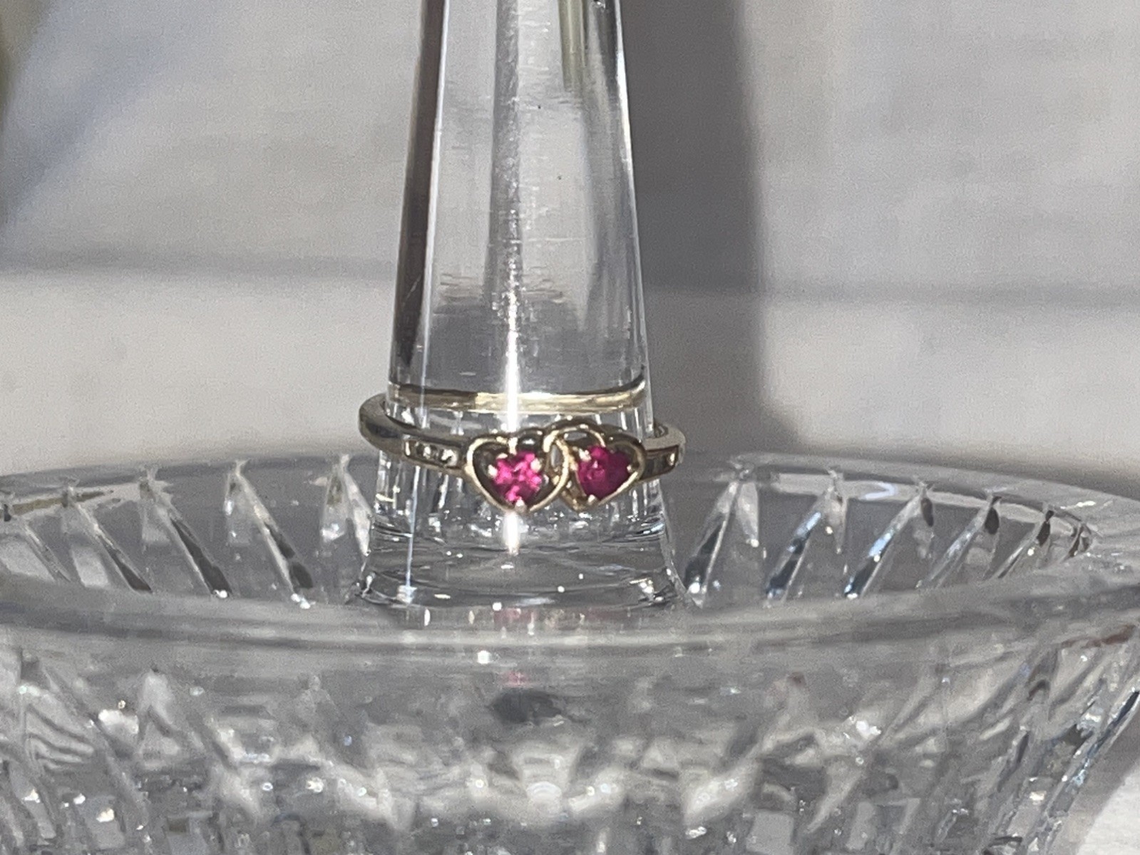 10 kt gold ruby womens ring - image 2