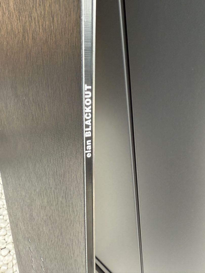 elan BLACKOUTII ブラック スノーボード ブラックアウト 151 elan BLACKOUTII ブラック スノーボード ブラックアウト 151