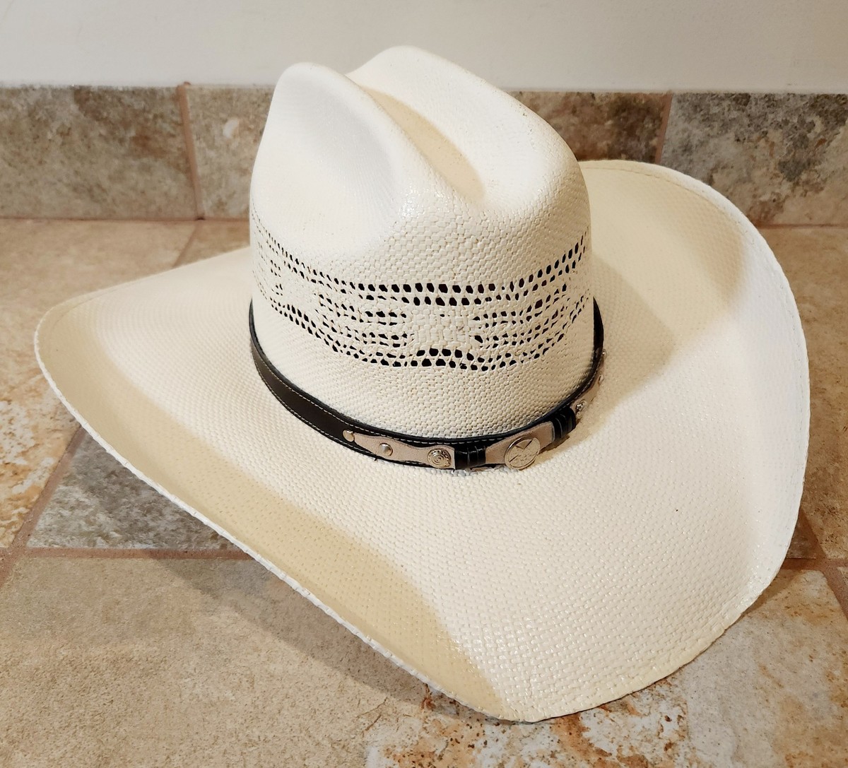 Summit Hats | Bangora 100X Cream White & Silver Men display picture 2