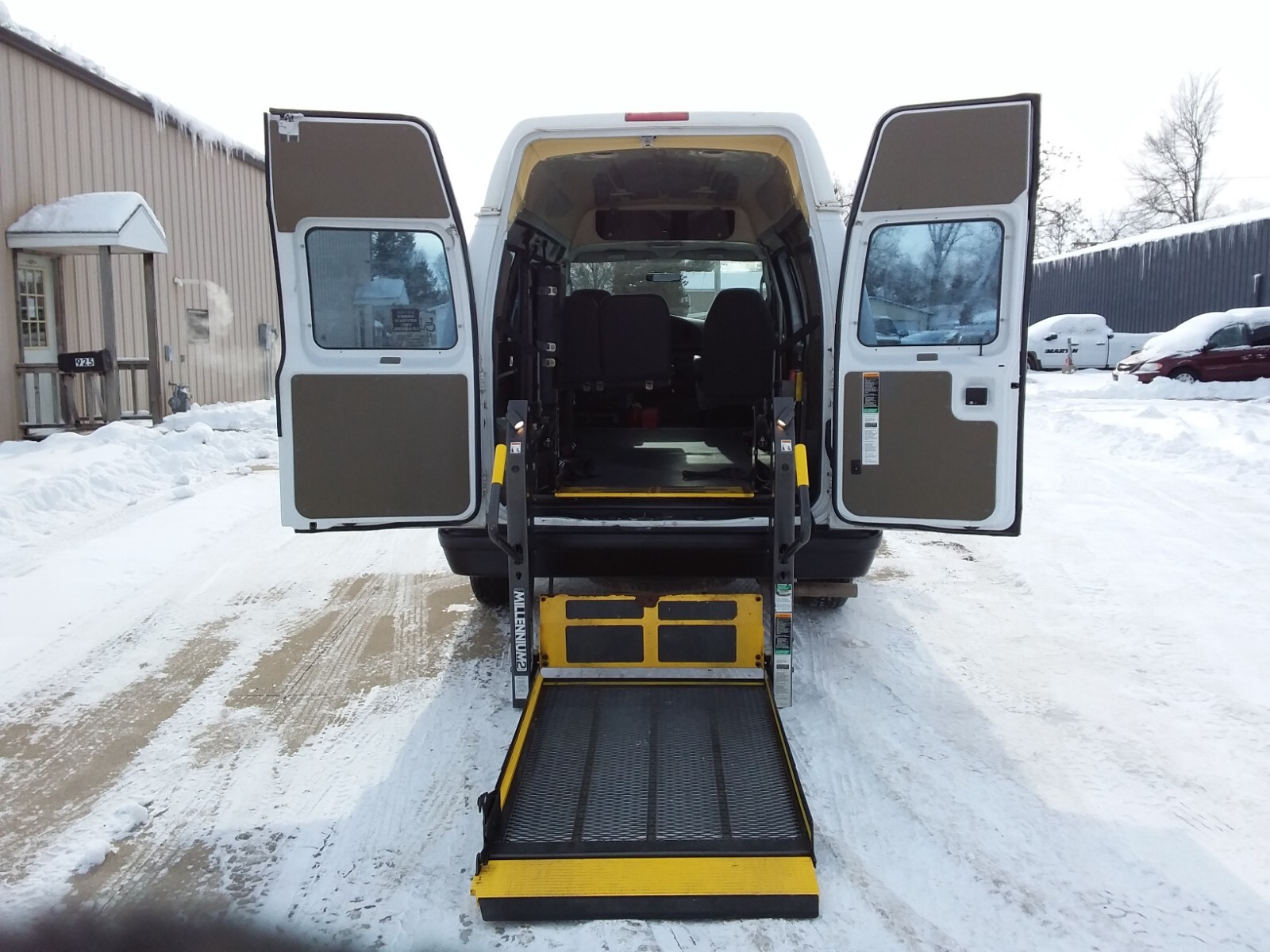 2008 Ford ESeries Van VIDEO SHOW LIFT WORKING HANDICAP VAN WHEELCHAIR VAN eBay