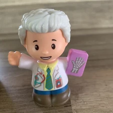 Fisher Price Little People DOCTOR NATHAN Physician Doc Dr. X-RAY Grandpa Man