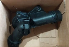 MotoRad 467-185 Engine Coolant Thermostat and Housing Assembly