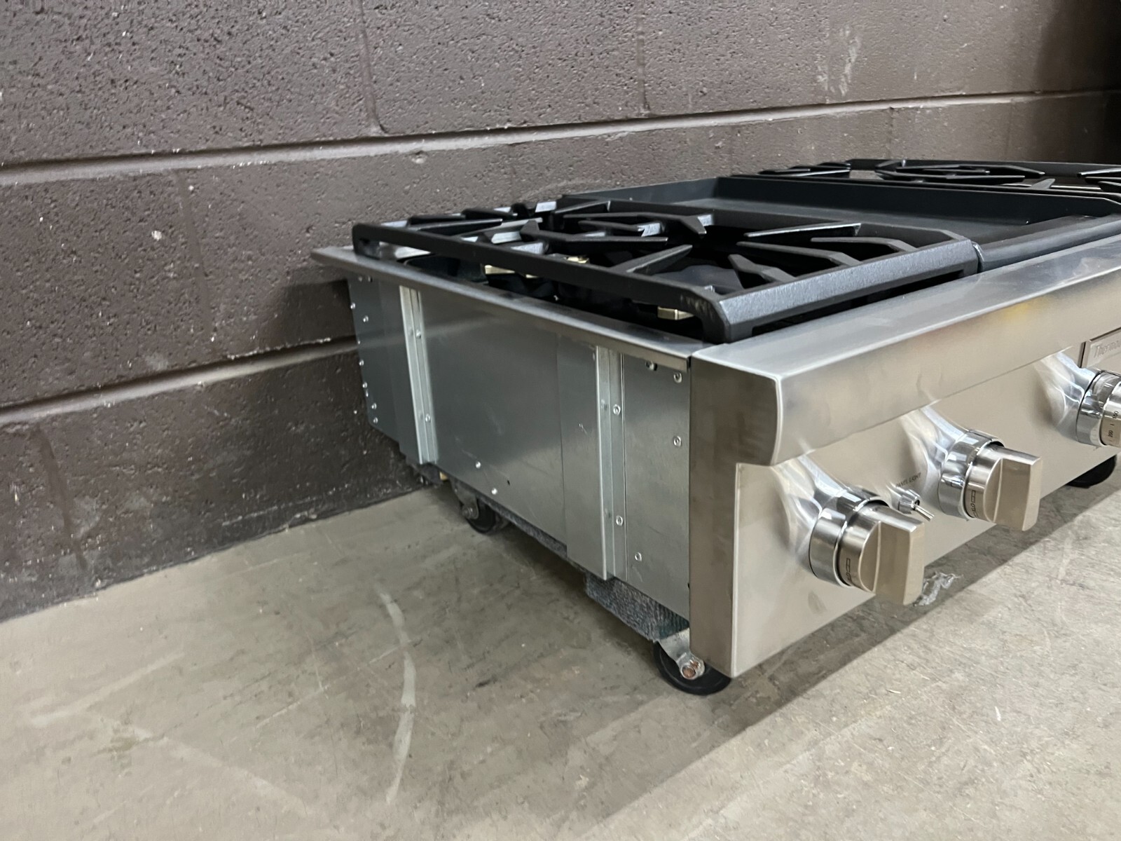 Thermador 36" RangeTop PCG364WD 4 Burners + Griddle Stainless Steel