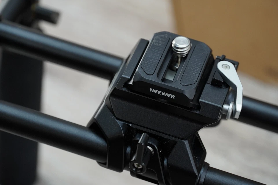 Plataforma de video de montaje en hombro más nueva con Arca -SISTEMA QR SUIZO Foto 4 de 4