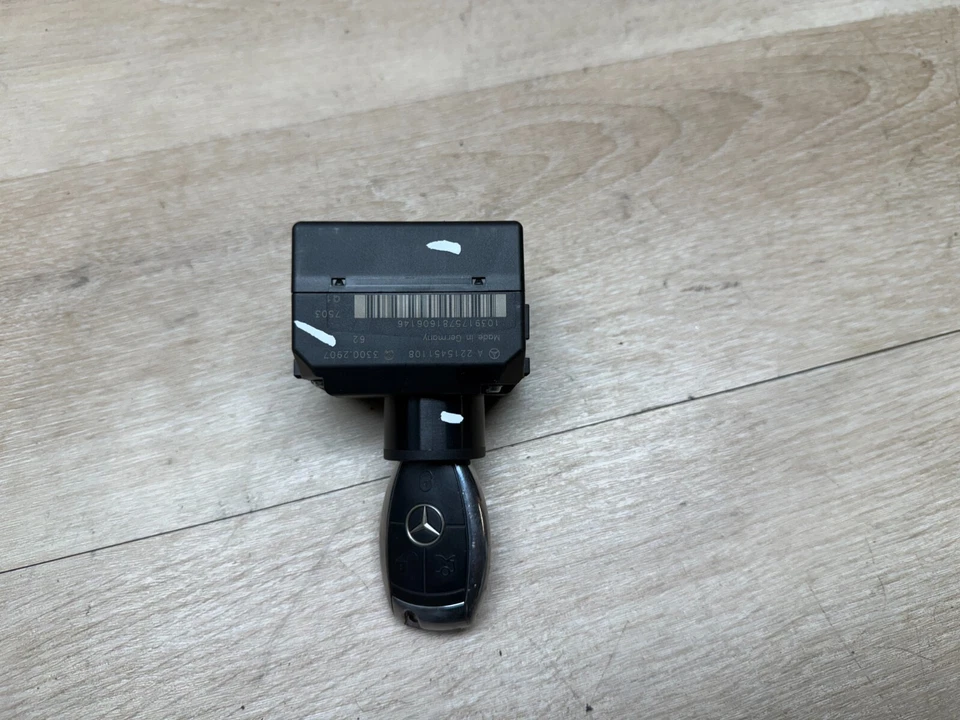 MERCEDES BENZ S550 S65 S600 OEM W221 OEM TABLERO BOTÓN INTERRUPTOR DE ENCENDIDO IZQUIERDO CON LLAVE Foto 2 de 4