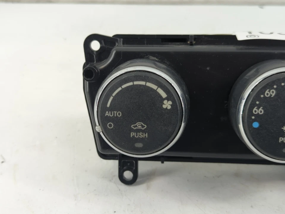 Chrysler 200 AC 2011-2014 calefacción climatizador P55111888ai CUSPM Foto 3 de 4