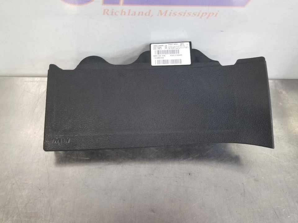 11 2011 BMW Z4 S DRIVE 35I KNEE SRS PAD BLACK RIGHT PASSENGER Foto 2 de 4