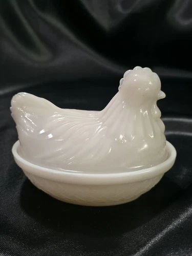 Vintage Milk Glass Hen Nest Covered Dish White Oval Chicken Candy Trinket Bowl