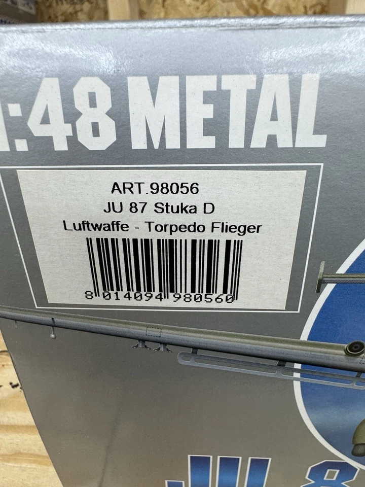 1/48 Franklin Mint COLLECTION ARMOUR JU 87 STUKA LUFTWAFFE TORPEDO FLIEGER 98056 - Image 2 of 4