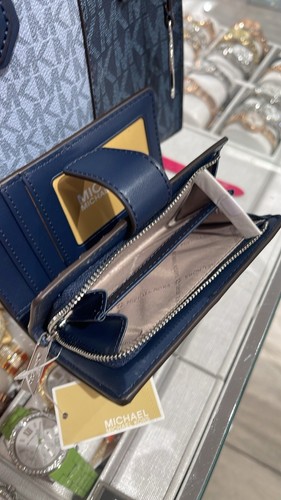 Michael Kors Jet Set Travel MD Bifold Zip Coin Credit Card Wallet MK Navy Blue - Picture 12 of 24